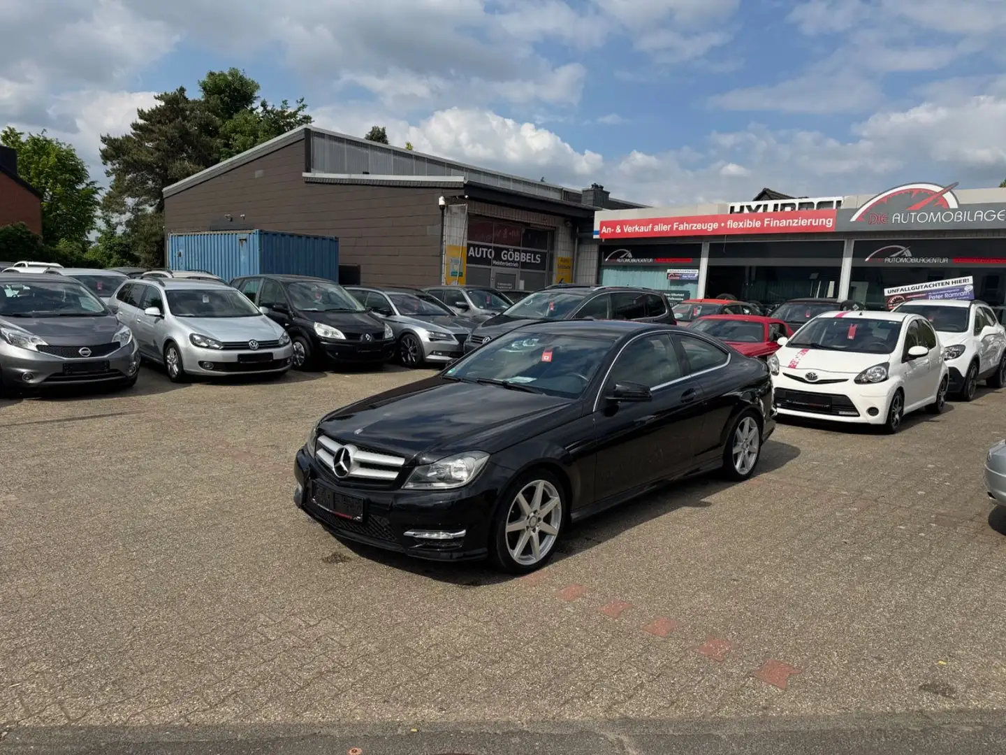 Mercedes-Benz C 250 Coupe CGI AMG LINE Navi Tempo PDC Schwarz - 1