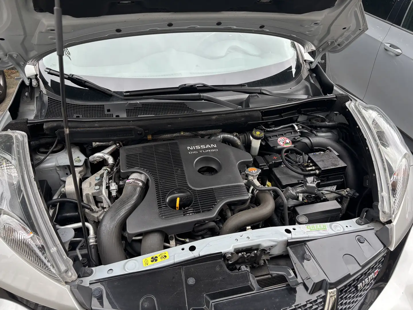 Nissan Juke 1.6 Turbo NISMO Gris - 1