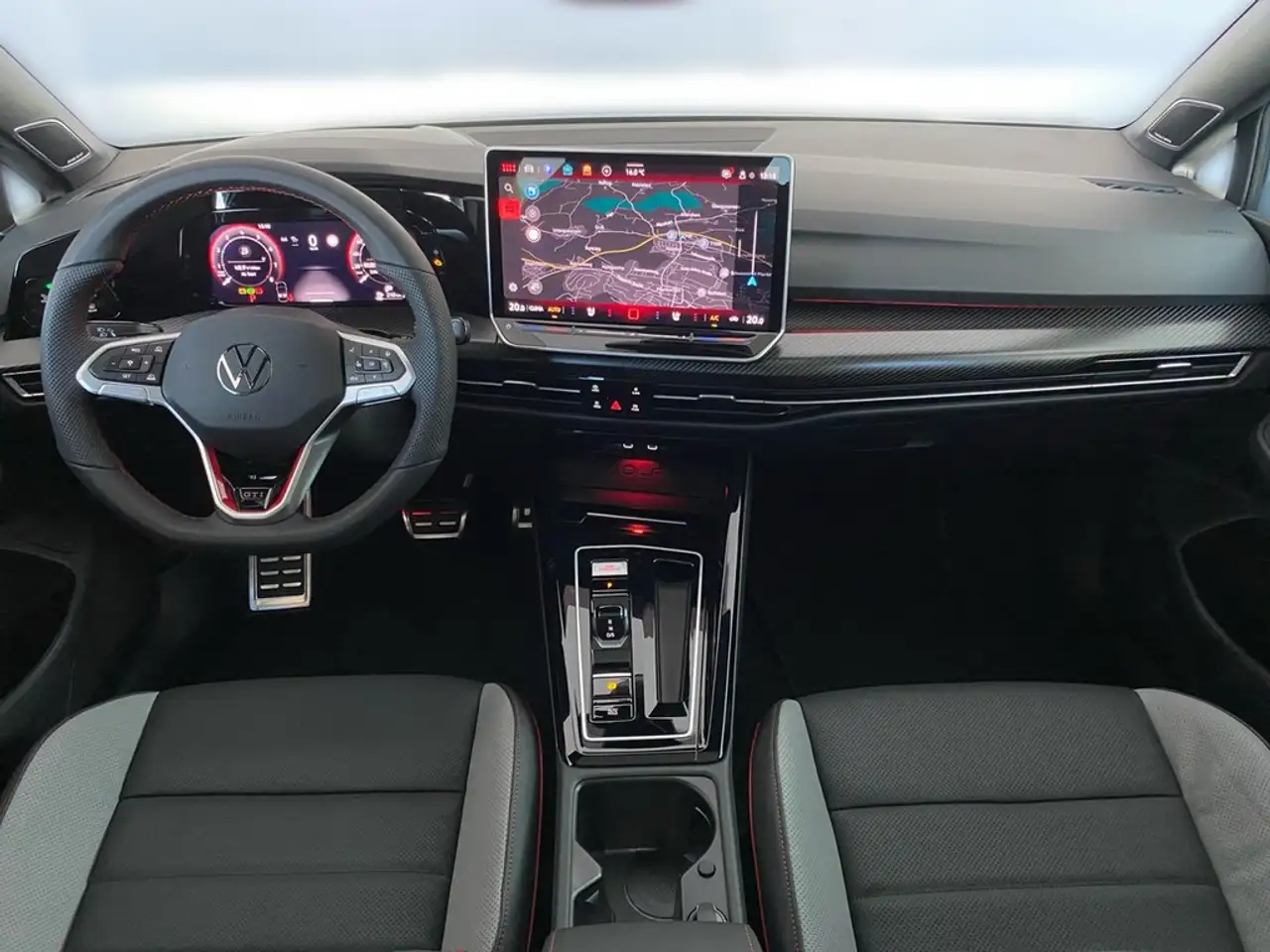 Volkswagen Golf GTI Clubsport 2.0 TSI DSG PANO+HUD+LEDER+BLACK 7