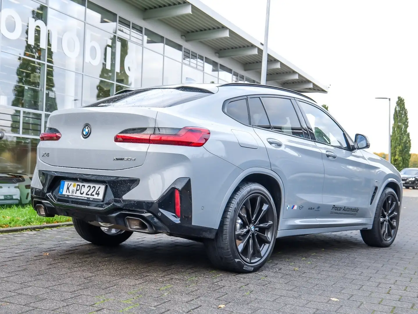 BMW X4 xDrive30d M Sport HUD PANO ACC AHK RFK NAVI Grau - 2