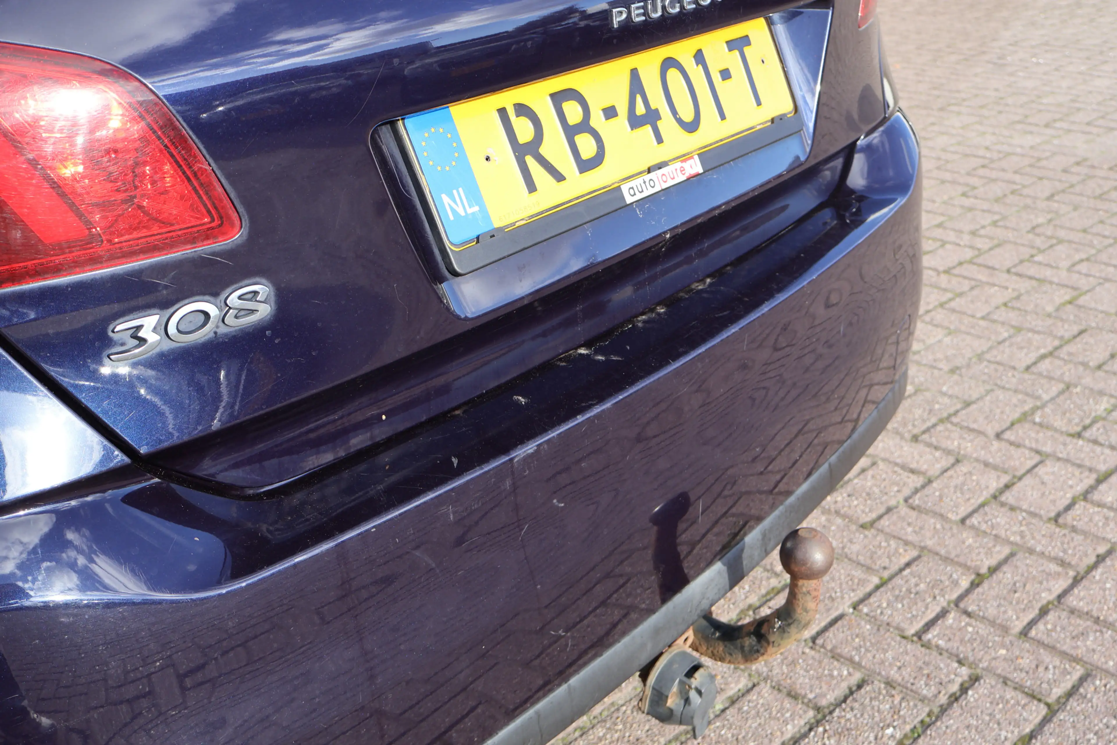 Peugeot 308 1.6 BlueHDi Blue Lease — photo 18