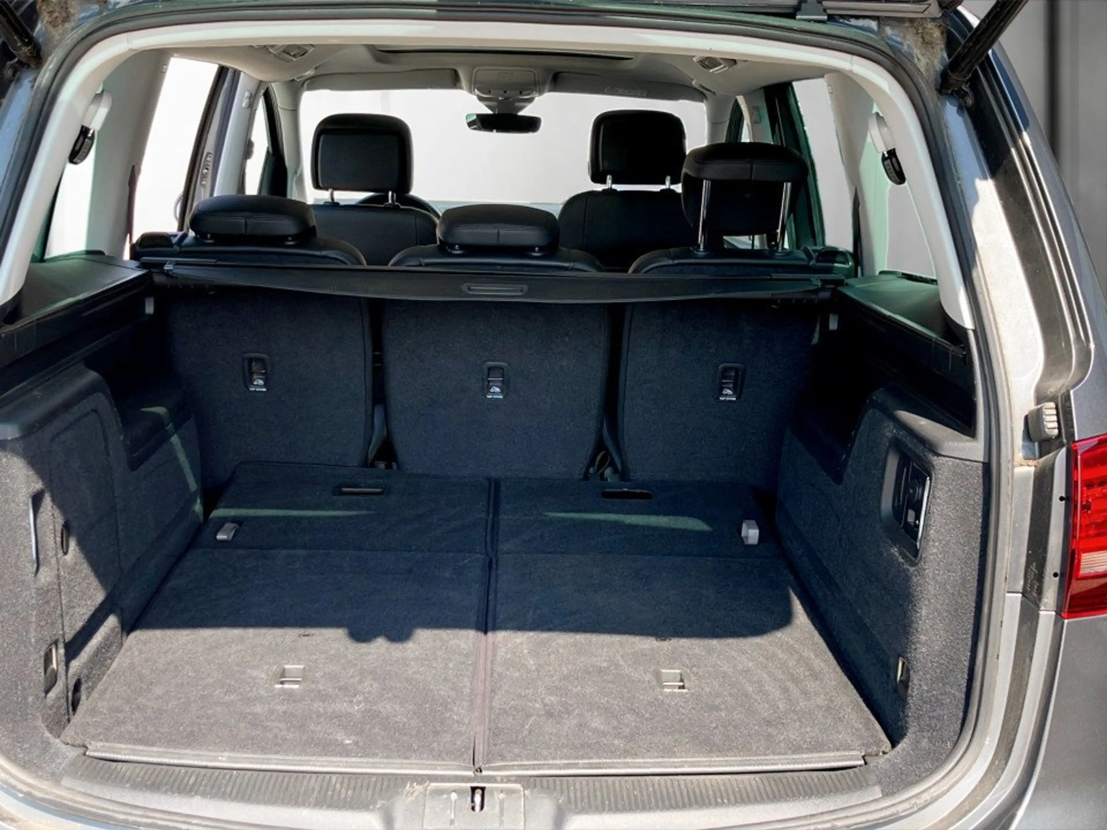 Volkswagen Sharan 1.4 TSI BlueMotionTech Business+ Alcant. — photo 15