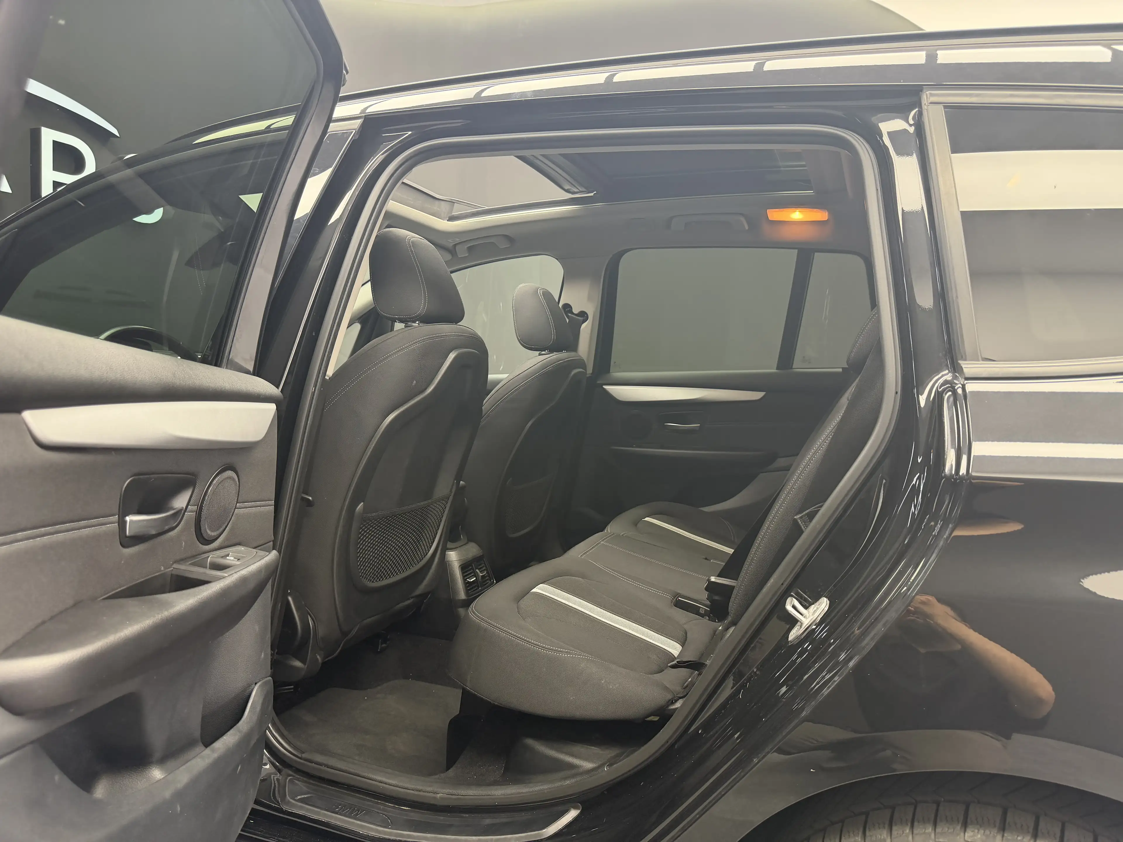 BMW 216 Gran Tourer dA * 1ER PROP + 7 PLACES + GARANTIE * — photo 10
