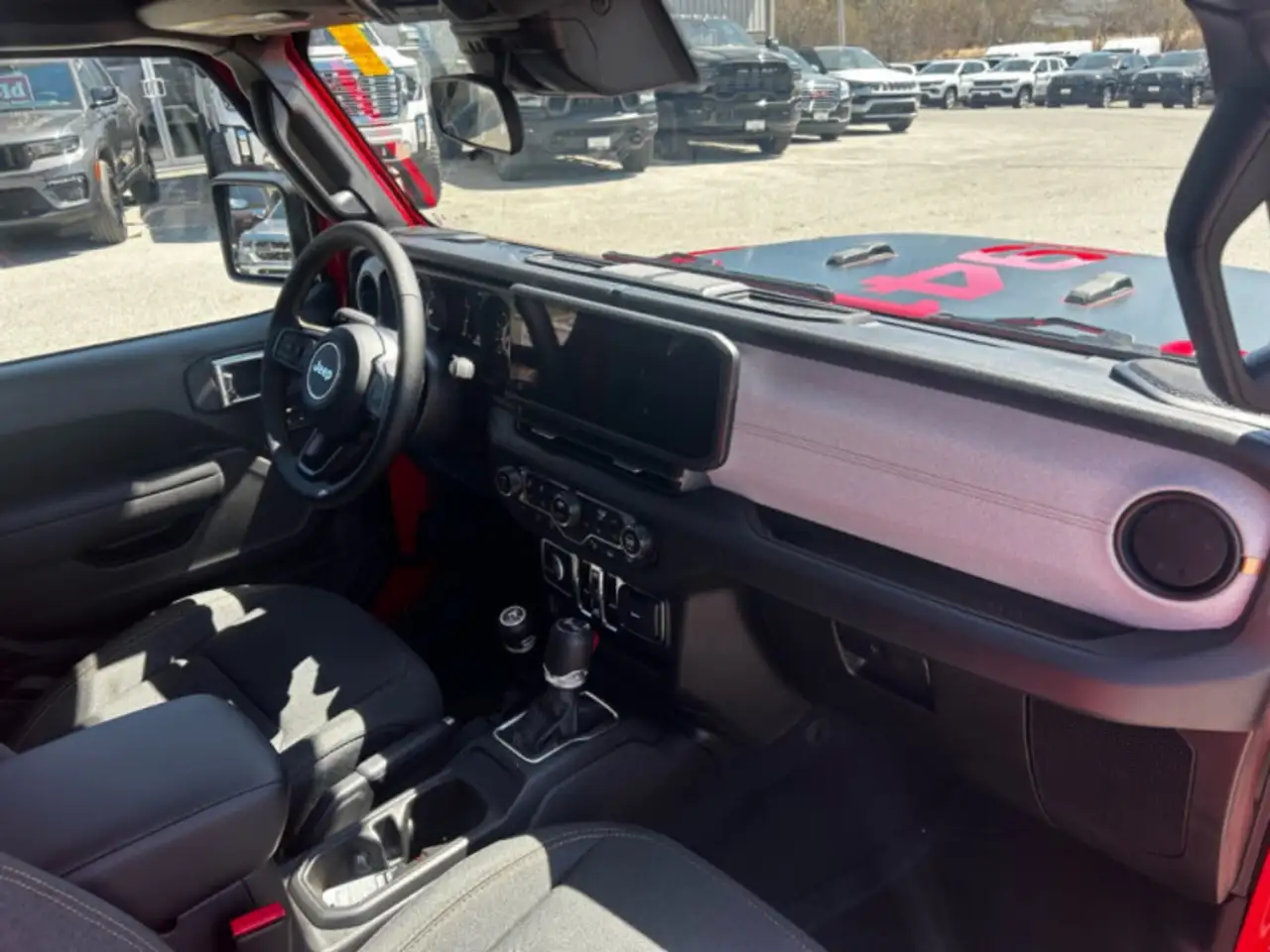 Jeep Wrangler снимка Jeep Wrangler
