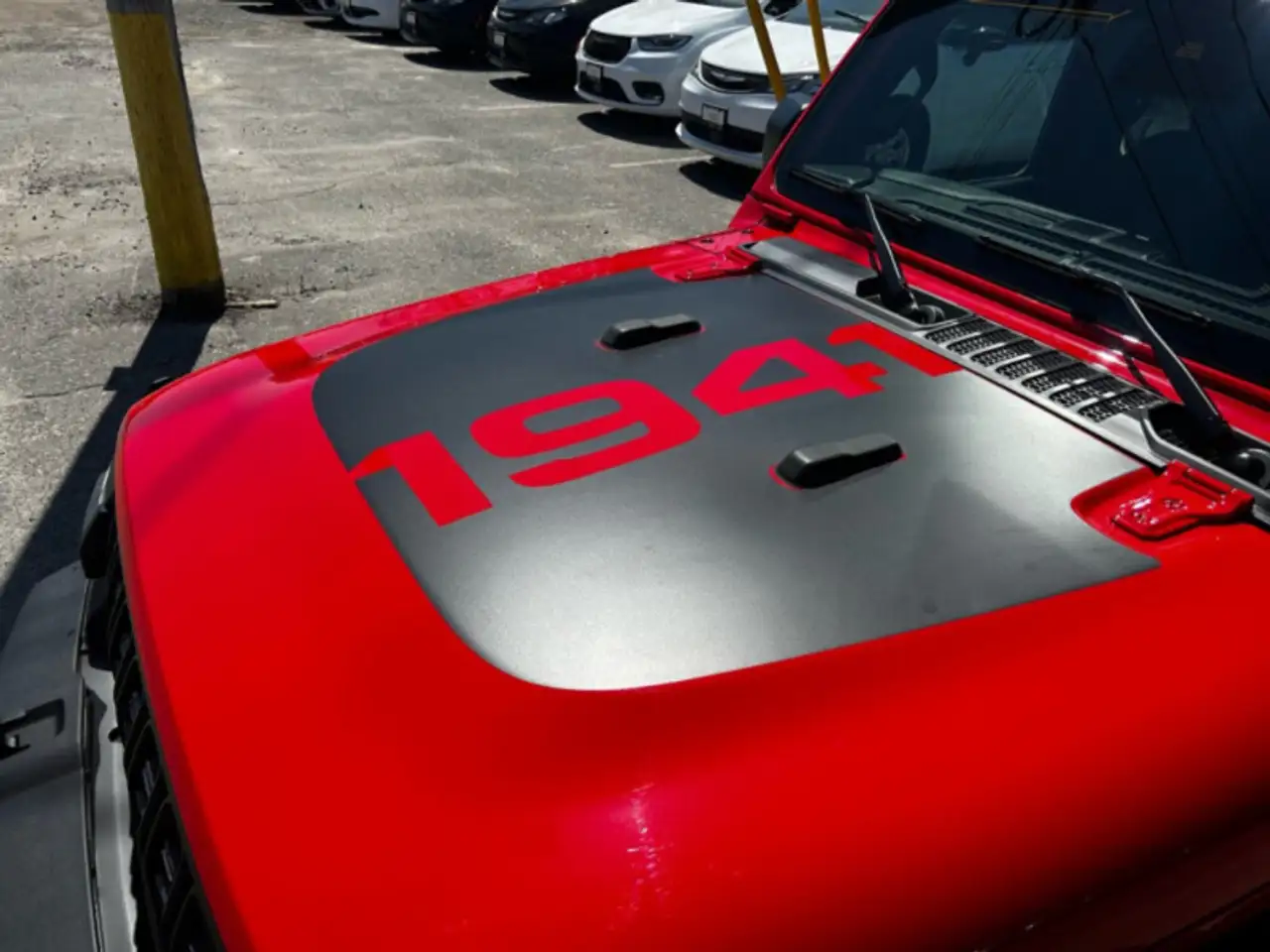 Jeep Wrangler снимка Jeep Wrangler