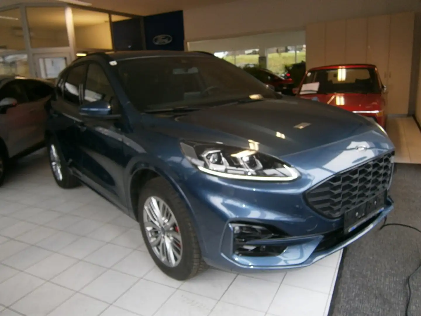 Ford Kuga 2,5 Duratec PHEV ST-Line X Aut. Blau - 1