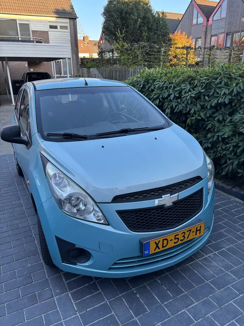 Chevrolet Spark 1.0 16V LS Blauw - 1