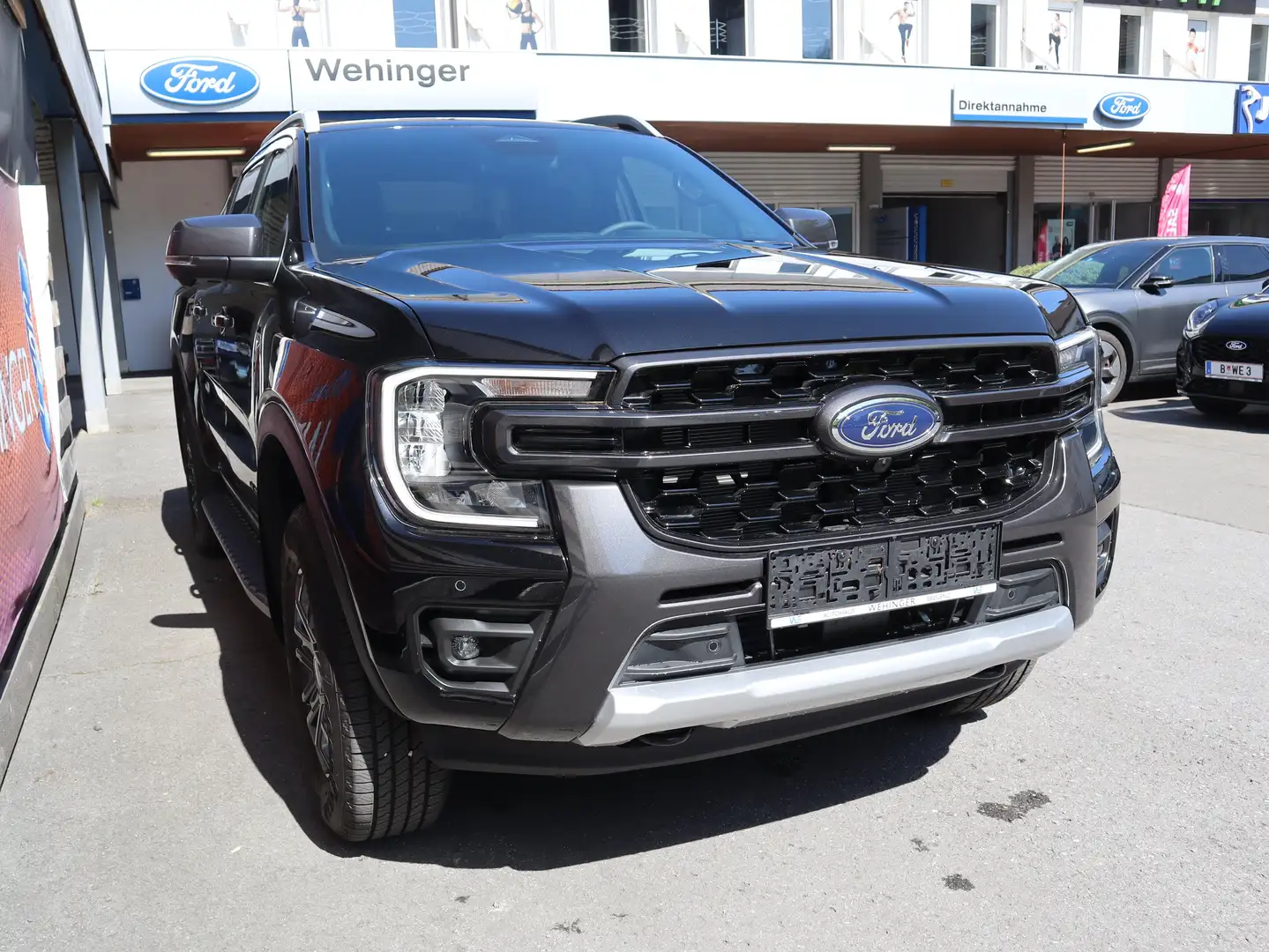 Ford Ranger Wildtrak e-4WD Doppelkabine Schwarz - 1
