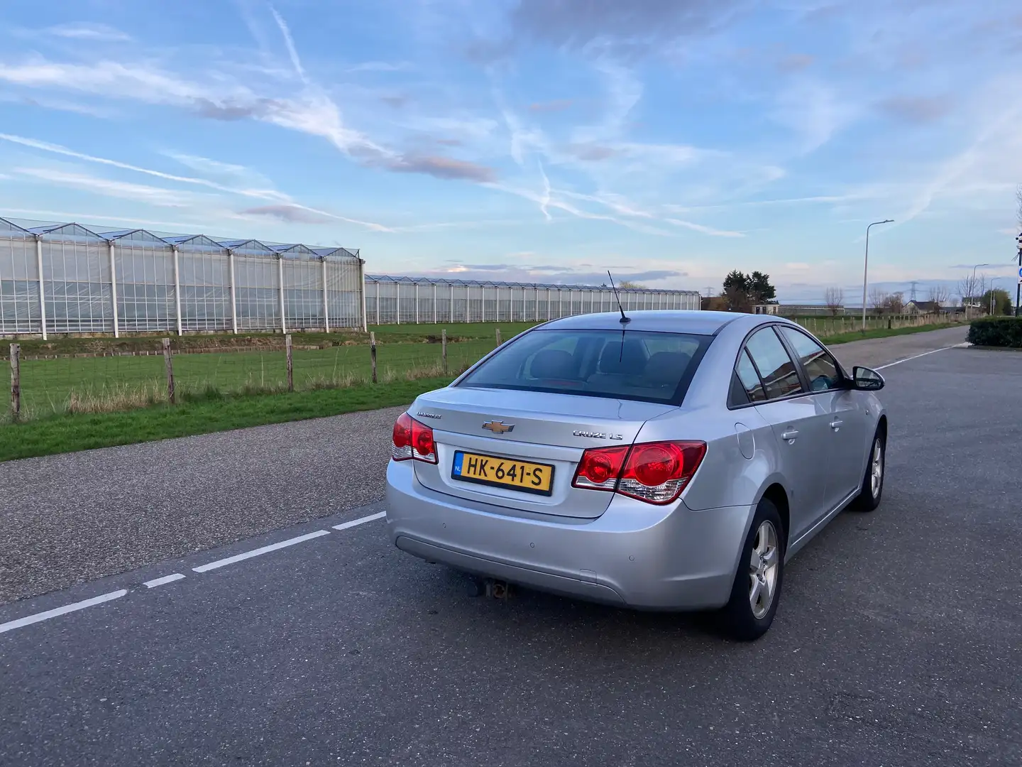 Chevrolet Cruze 1.6 LS Silver - 2