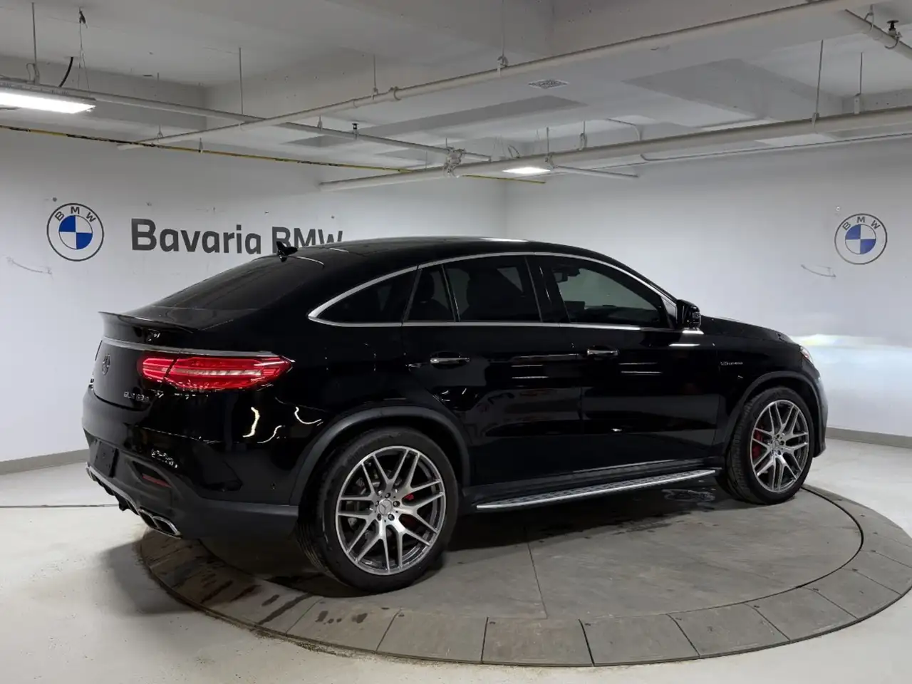 Mercedes-Benz GLE снимка Mercedes-Benz GLE