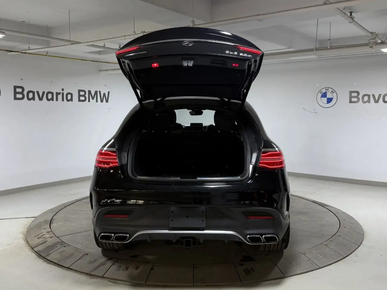 Mercedes-Benz GLE снимка Mercedes-Benz GLE