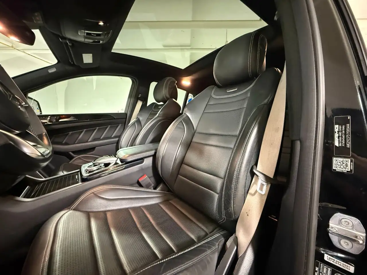 Mercedes-Benz GLE снимка Mercedes-Benz GLE