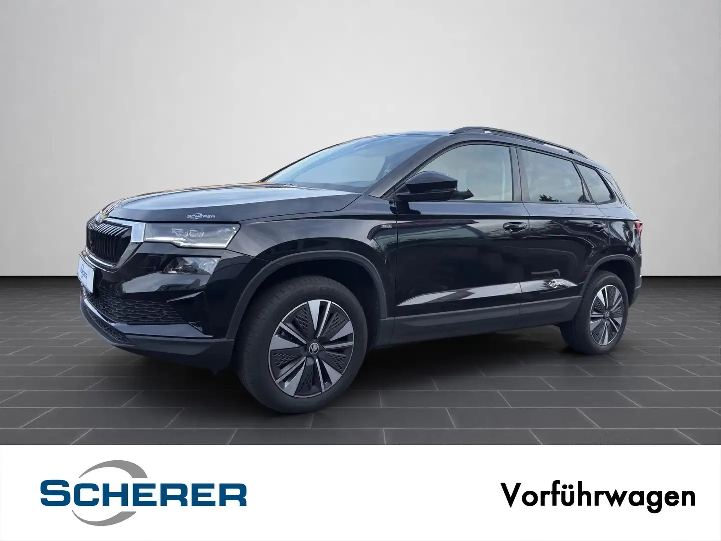 Skoda Karoq Tour, Variofelx Schwarz - 1