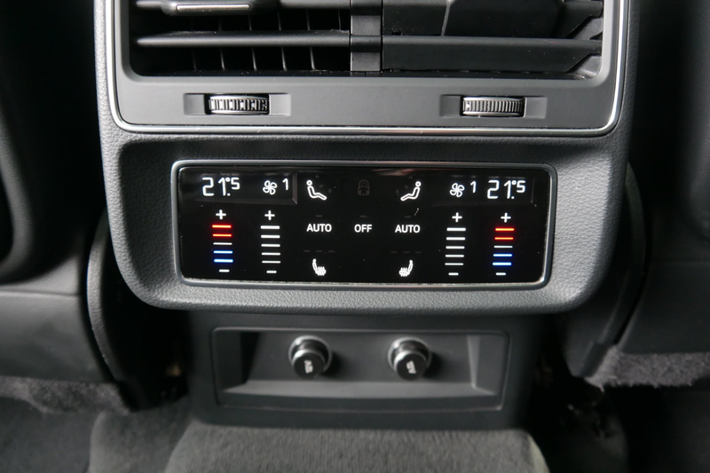 Audi Q8 50 MHEV TDI quattro Tiptronic *S-Line/AHK/Pano/Bang&Olufsen/Matrix LED/Standhzg.* — photo 7