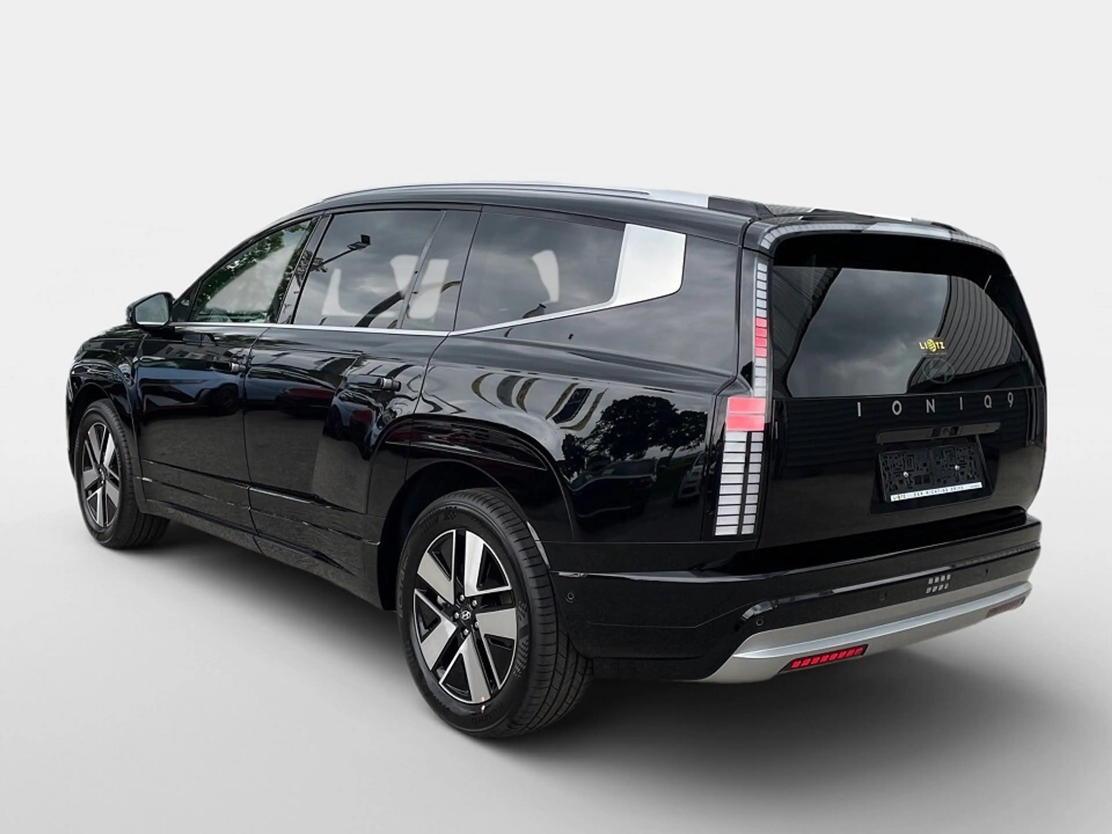 Hyundai IONIQ 9 Prestige Line 110 kWh 2WD 96p71-O2 inkl V2 — photo 5