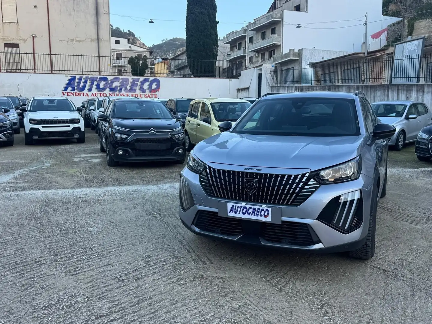 Peugeot 2008 2008 PureTech 100 S&S Allure Gris - 2