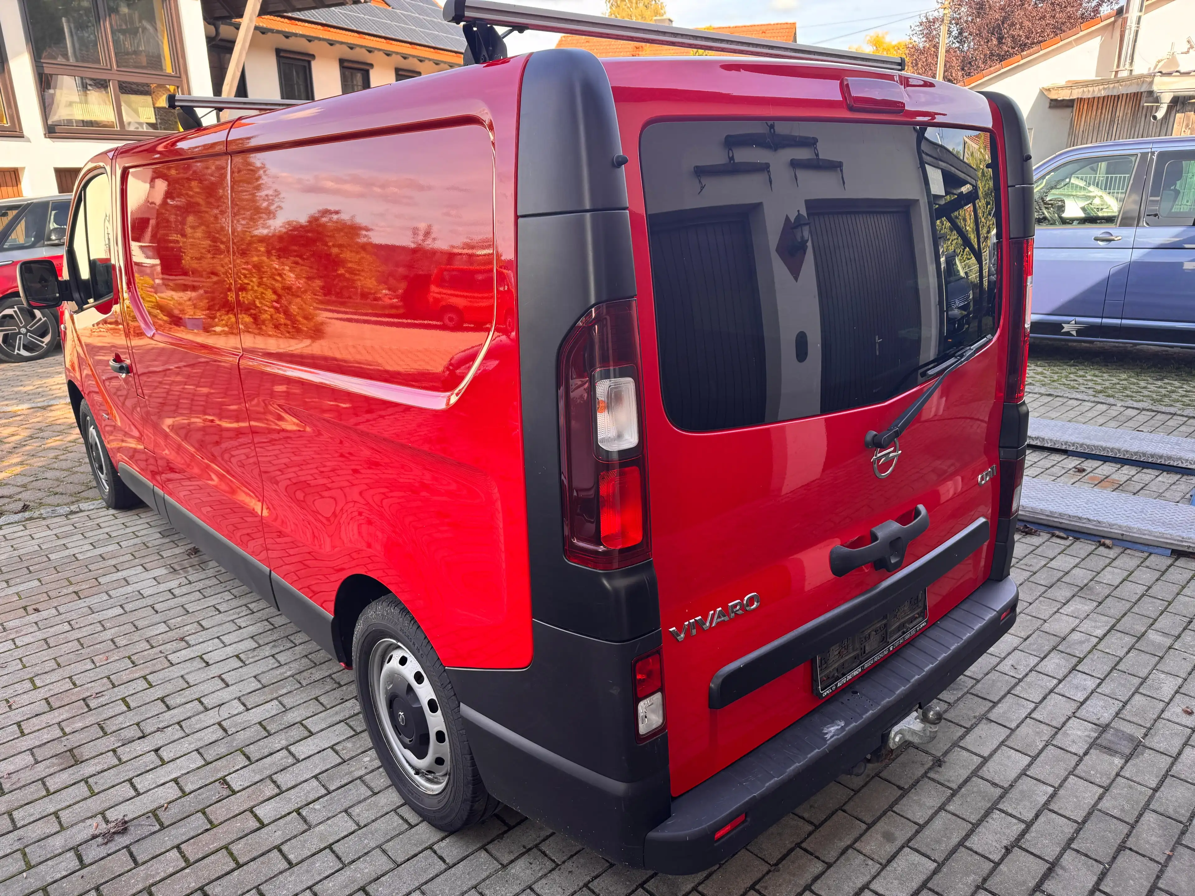 Opel Vivaro Kasten L2H1 *orig Kilometer* AHK — photo 8