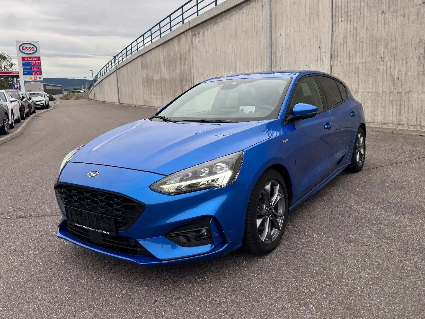 Ford Focus 1.5 TDCi Lim. ST-Line,LED HuD Nav Blau - 1