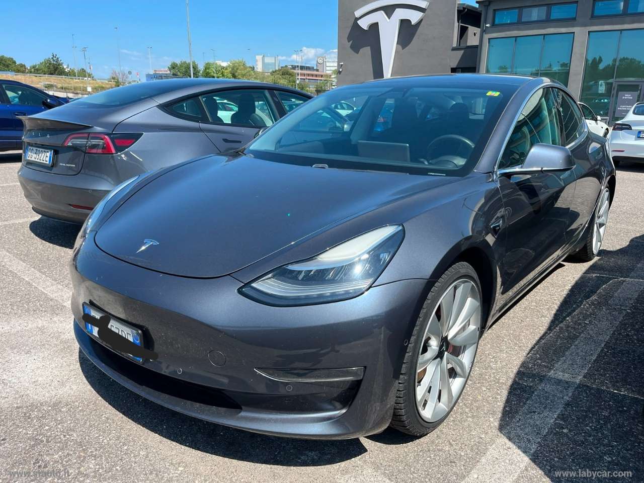 Tesla Model 3 Long Range Performance AWD