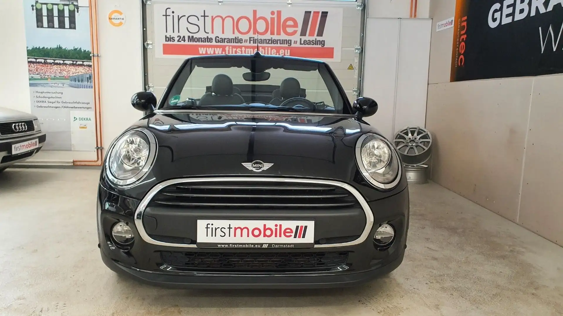 MINI One Cabrio *PEPPER*LEDER*Rückfahrkamera*1.Hd*LMF Fekete - 2
