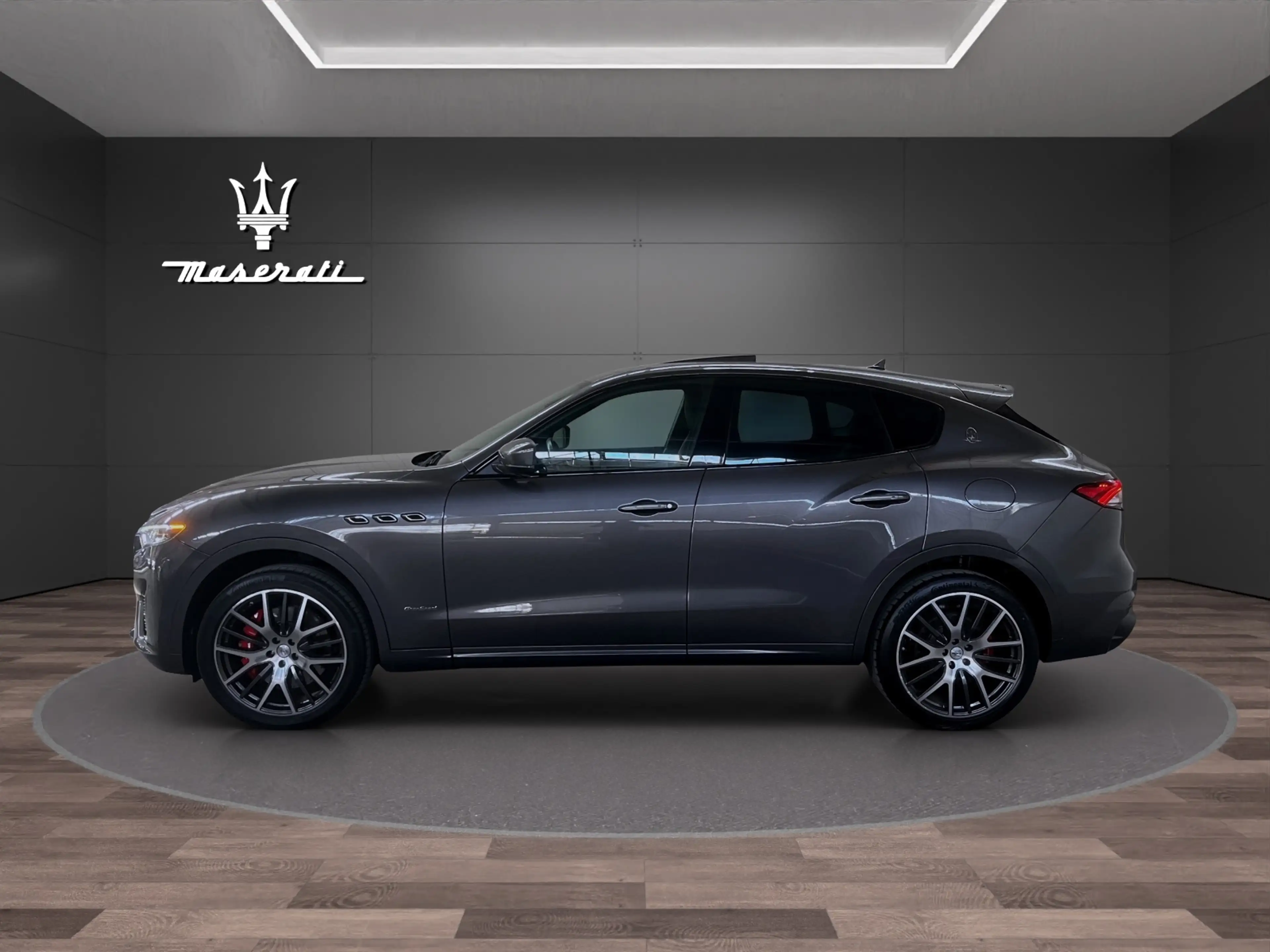 Maserati Levante SQ4 GranSport Modena — photo 4