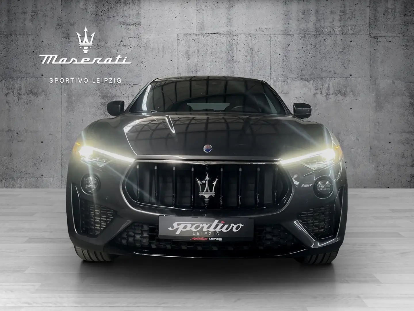 Maserati Levante SQ4 GranSport Modena Grau - 2