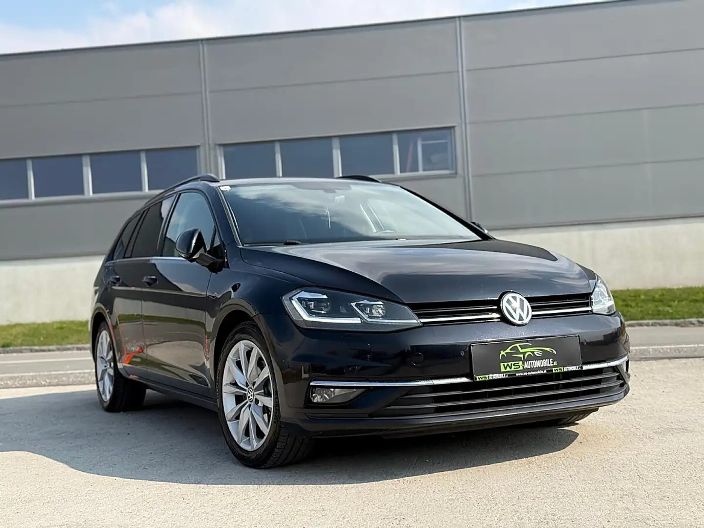 Volkswagen Golf Variant Highline 2,0 TDI Schwarz - 2