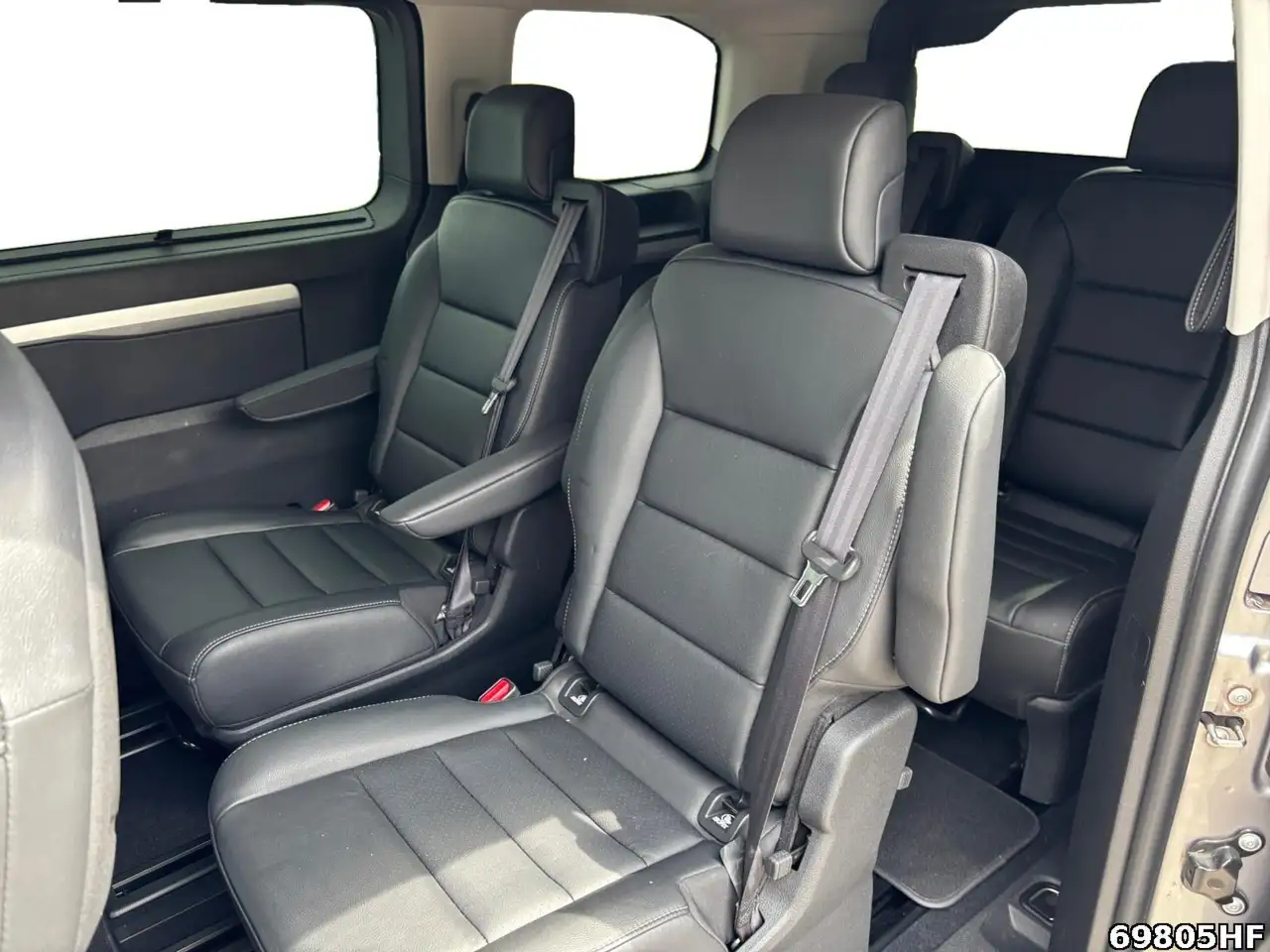 Peugeot Traveller Elektromotor L2 Business VIP(75kWh Bat.), миниатюра 10