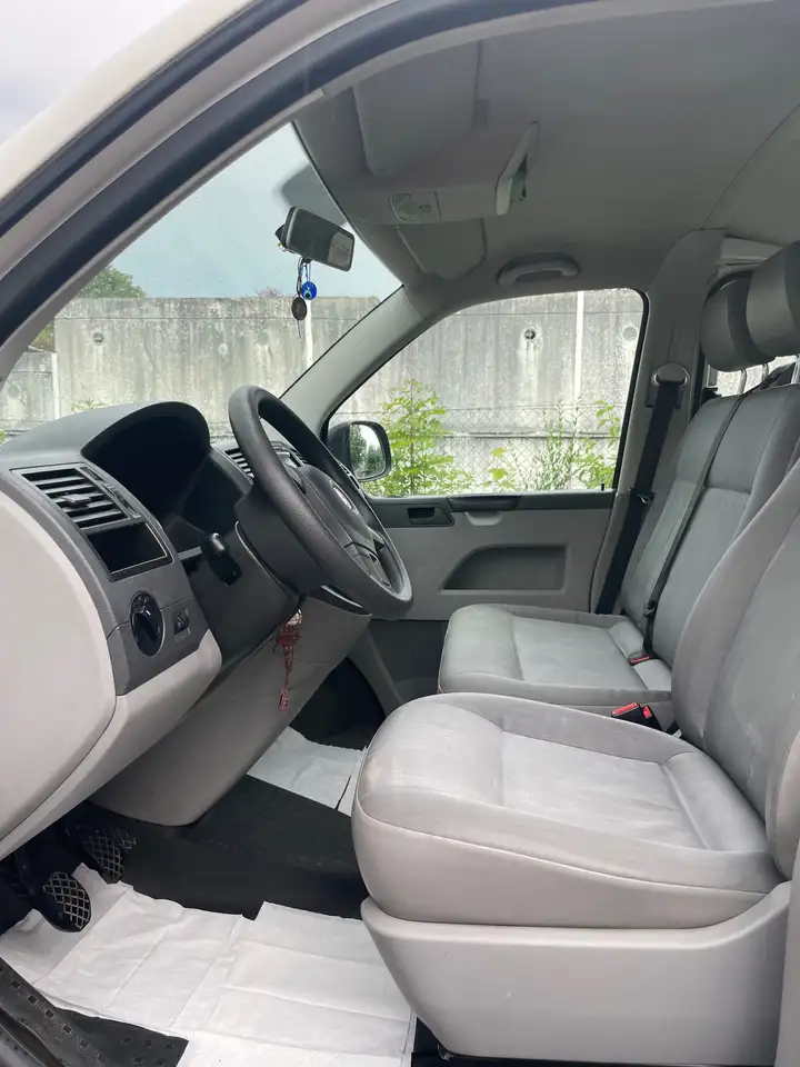 Volkswagen T5 Transporter