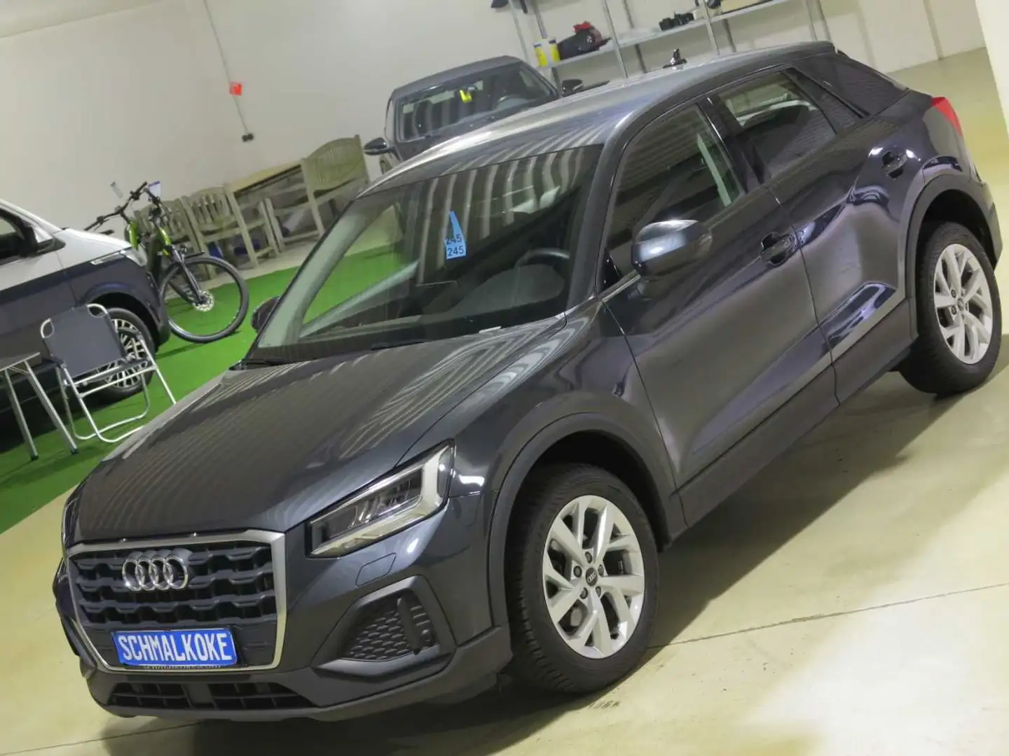 Audi Q2 35 TFSI 1.5 S tronic Navi DAB LM17 Gris - 2
