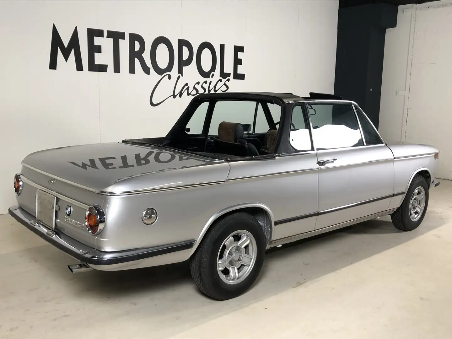 BMW 2002 Baur Cabriolet OLD PRICE: € 44.000,- M0718 Argintiu - 2