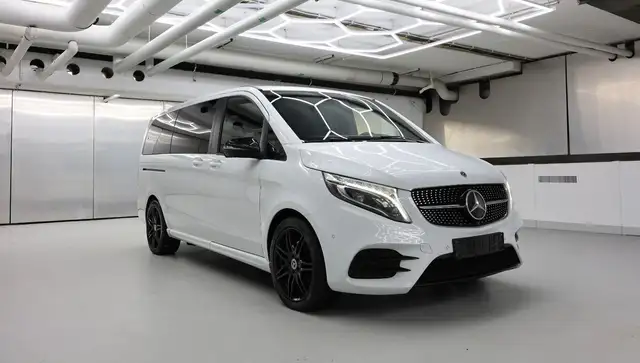 Mercedes-Benz V 300 V300d AVANTGARDE EDITION AMG lang Panorama Luft