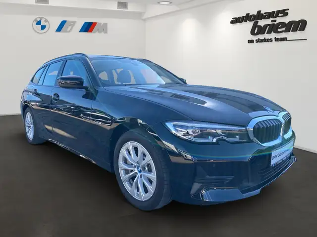 BMW 3 Series view 2