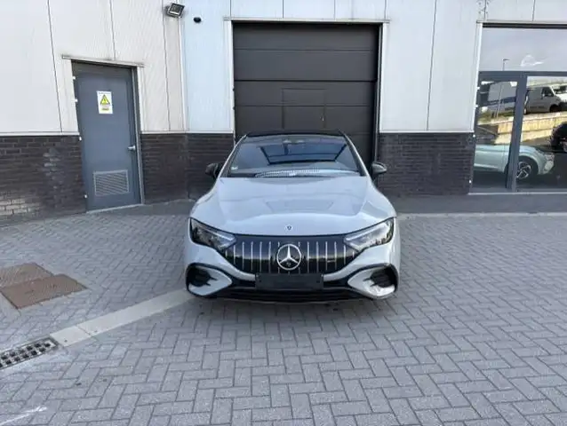 Mercedes-Benz EQE 43 EQE AMG 90.6 kWh 43 4-Matic