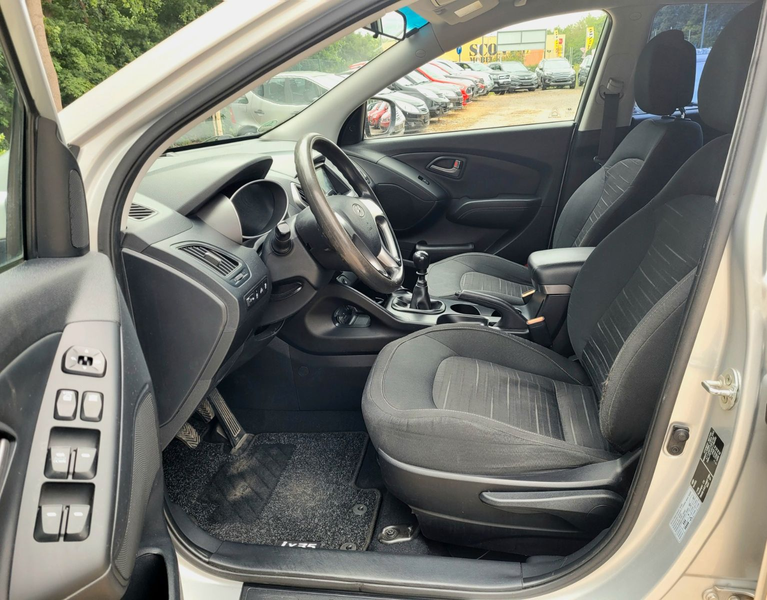 Hyundai iX35 blue*Android*R-Cam*Klima*SZH*LMF*AHK*TÜV* — photo 15