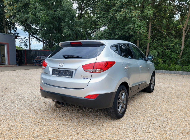 Hyundai iX35 blue*Android*R-Cam*Klima*SZH*LMF*AHK*TÜV* — photo 6