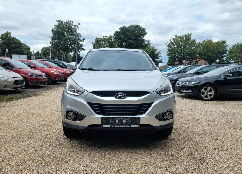 Hyundai iX35 blue*Android*R-Cam*Klima*SZH*LMF*AHK*TÜV* — photo 9