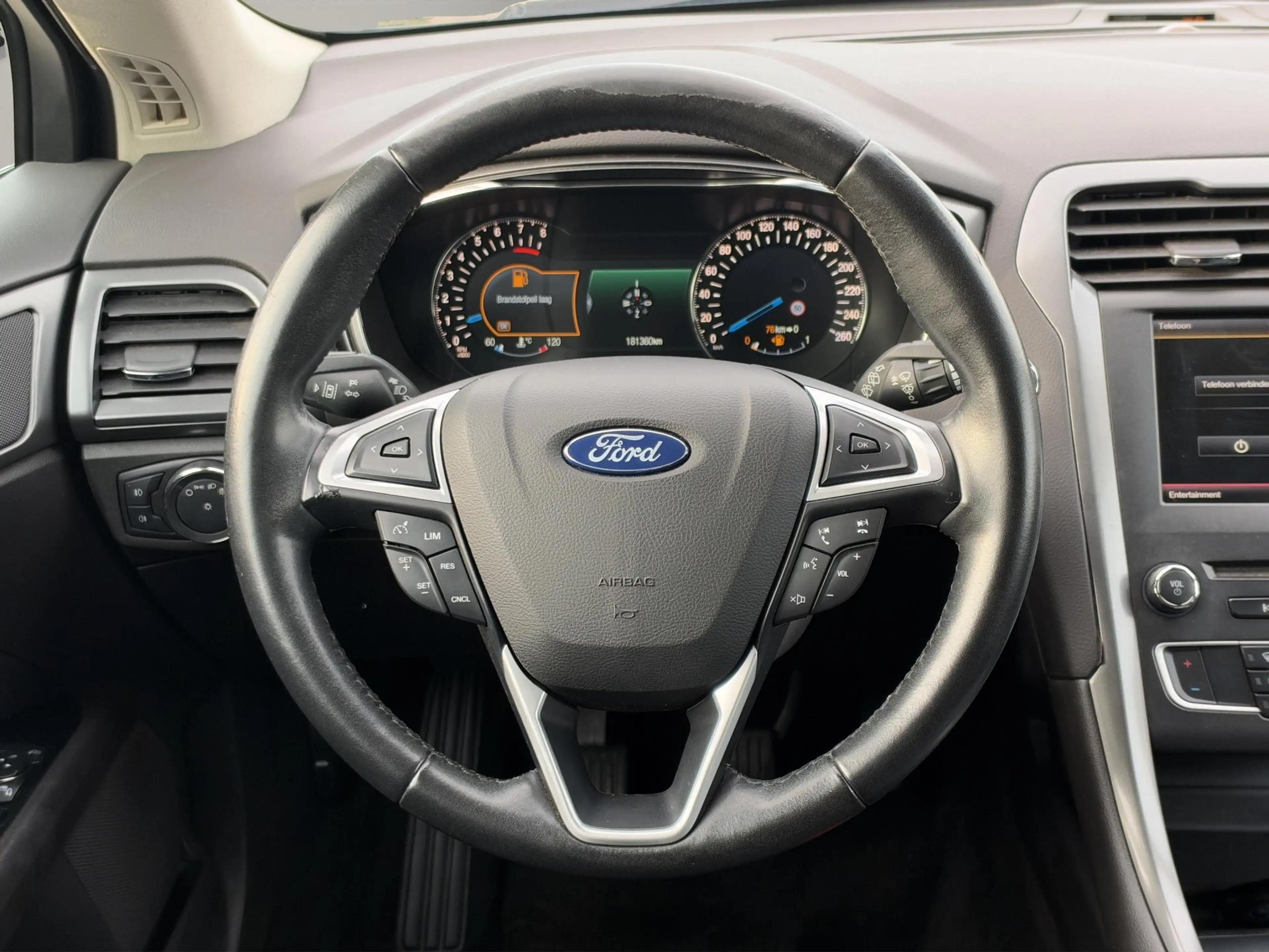 Ford Mondeo Wagon 1.5 Titanium Keyless PDC Clima — photo 12