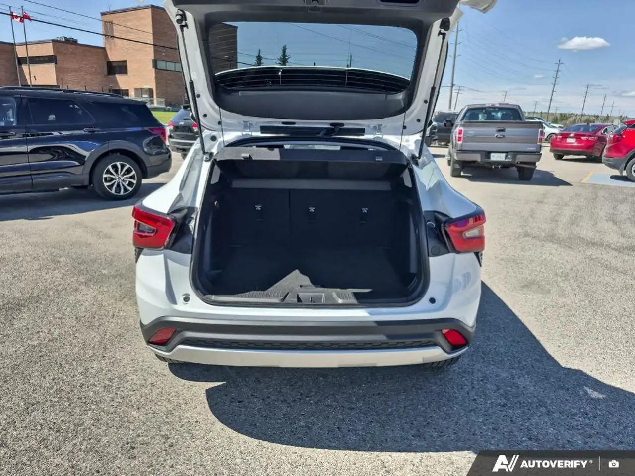 Chevrolet Trax снимка Chevrolet Trax