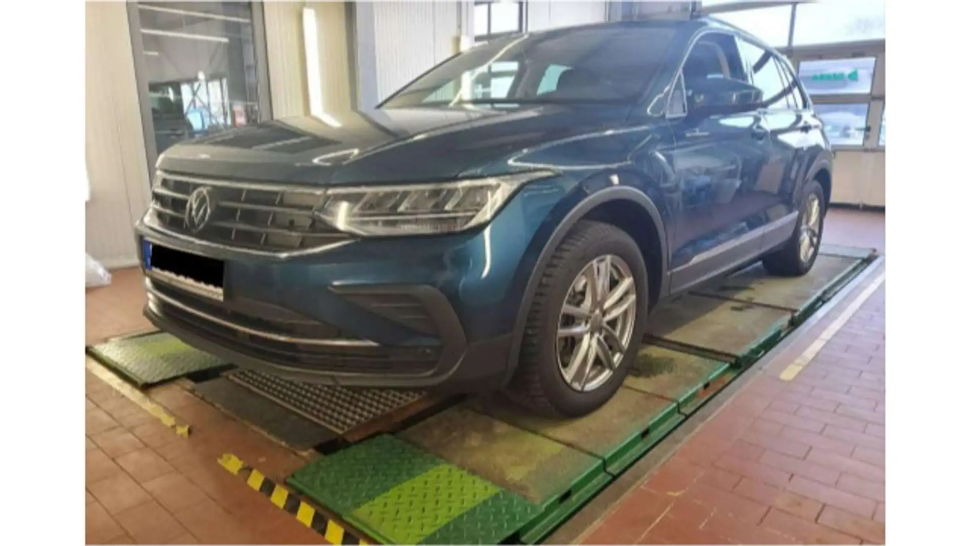 Volkswagen Tiguan 2.0 TDI Life 4Motion Blau - 2