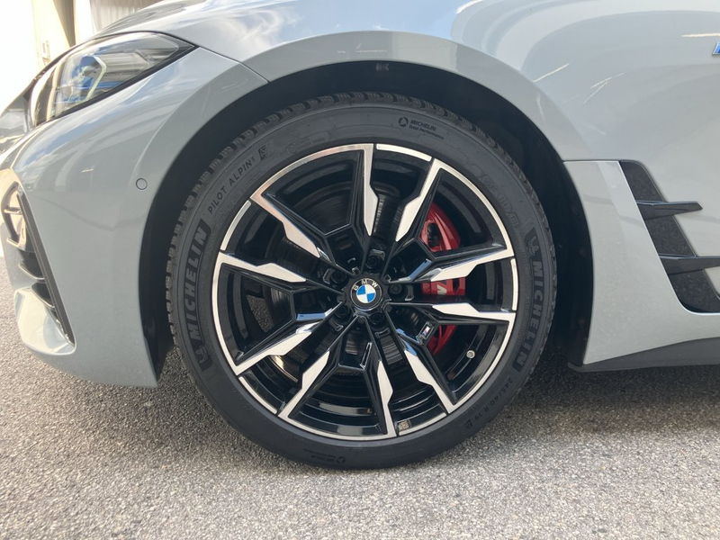 BMW 440 M440i xDrive — photo 11
