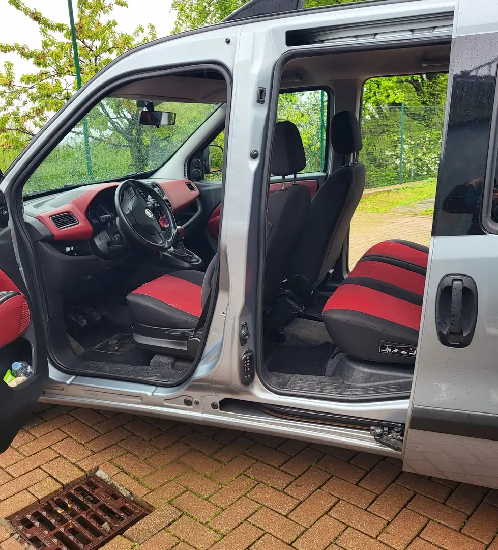 Fiat Doblo Doblo II 2010 1.4 tjt natural power Emotion 120cv Grigio - 2