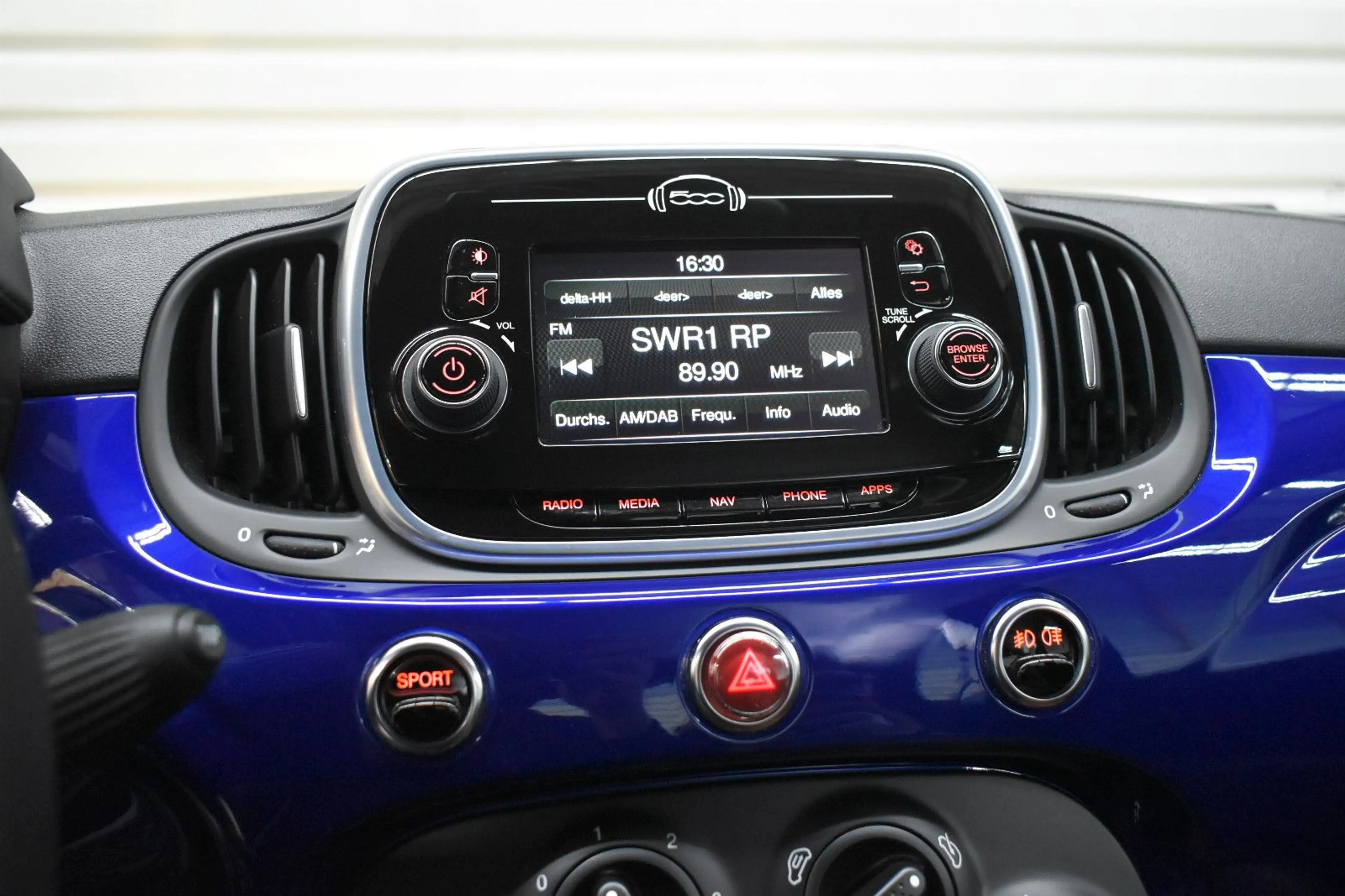 Abarth 500 595 Abarth+Navi+Klima+Leder+Beats+BLU PODIO — photo 11