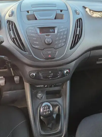 Ford Transit Courier 1.5 TDCi 100CV Van Trend — foto 11