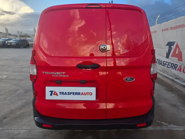 Ford Transit Courier 1.5 TDCi 100CV Van Trend — foto 4