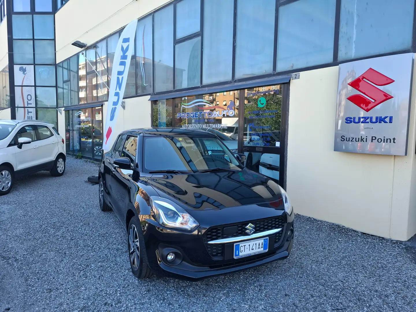 Suzuki Swift 1.2 HYBRID Top 2wd  PARI AL NUOVO !! 7391 KM. Nero - 1