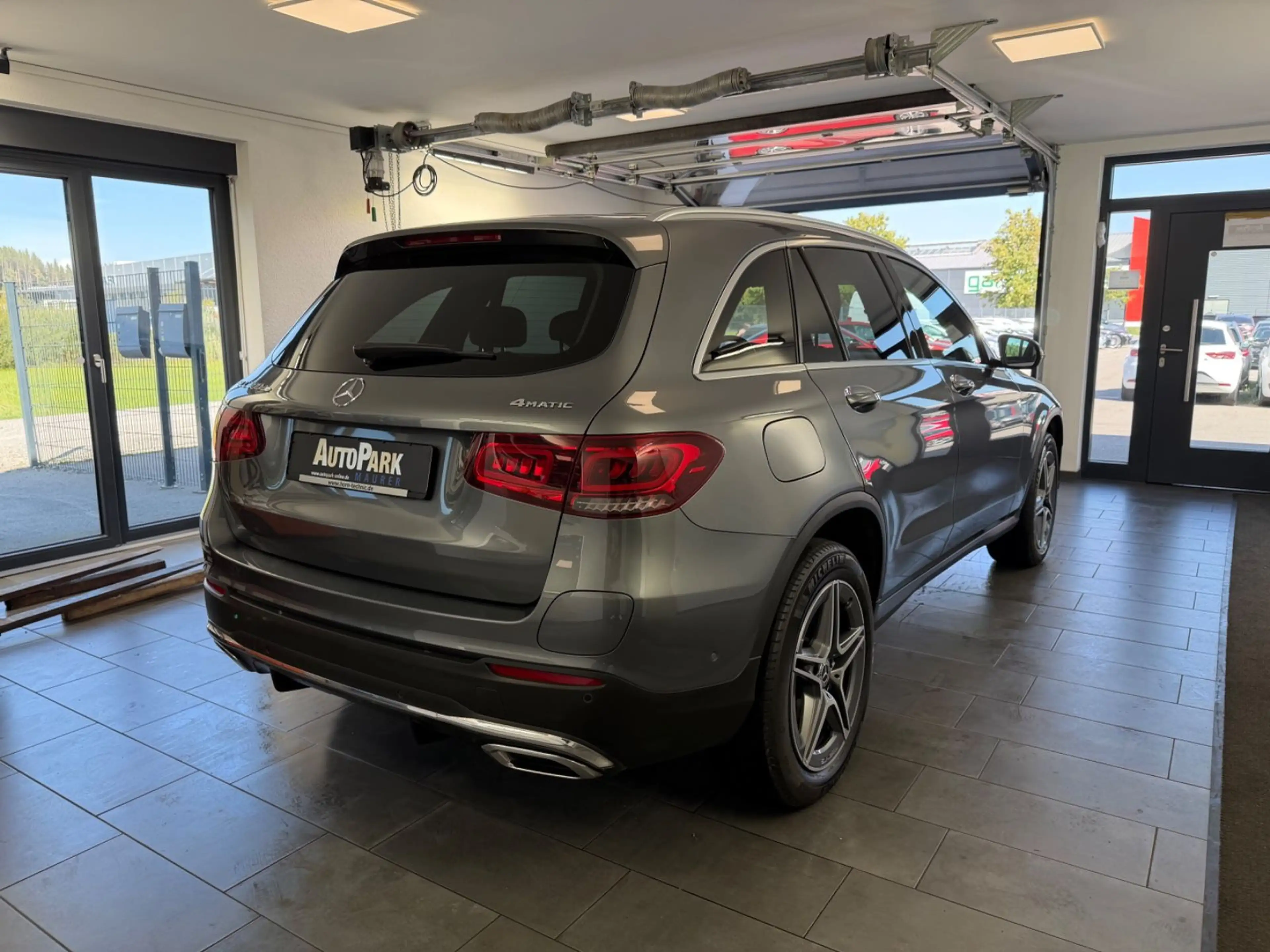 Mercedes-Benz GLC 300 de 4M AMG | DISTRONIC | 360° | AHK — photo 6
