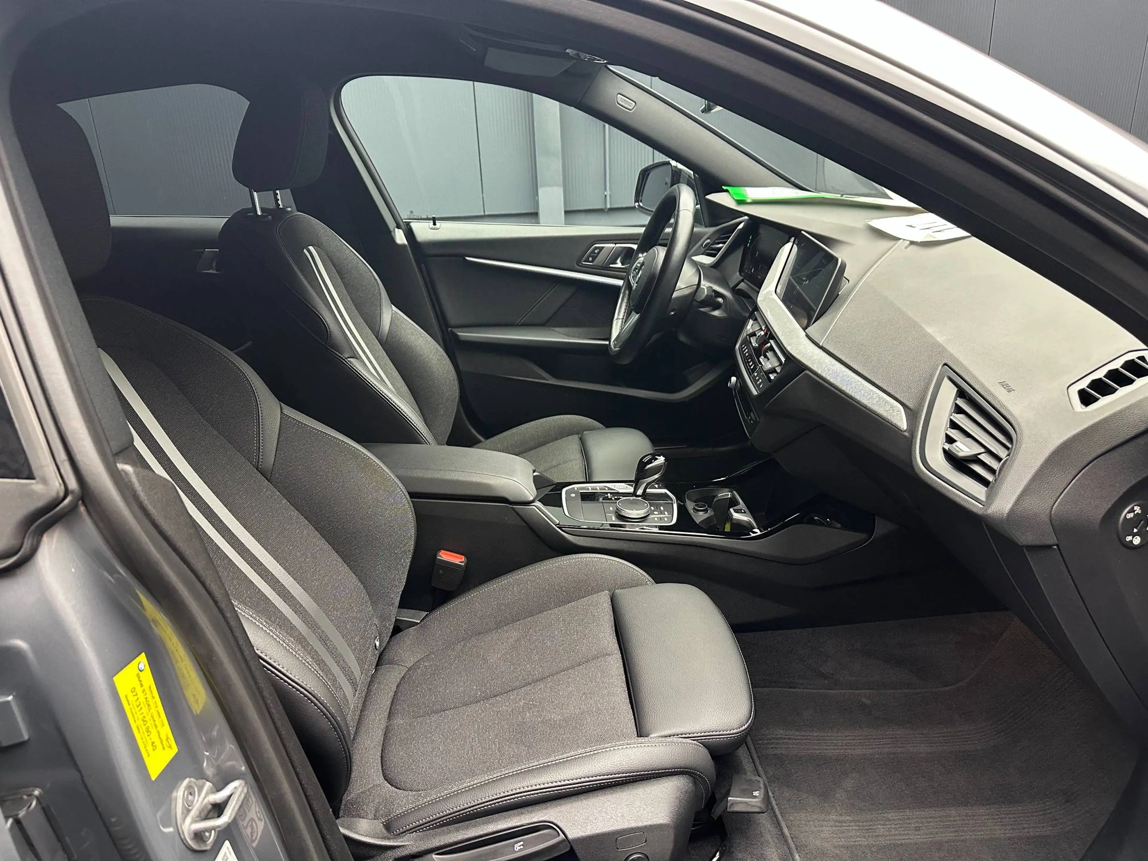 BMW 216 d Gran Coupé Advantage *T-LEDER*NAVI*KAMERA* — photo 9