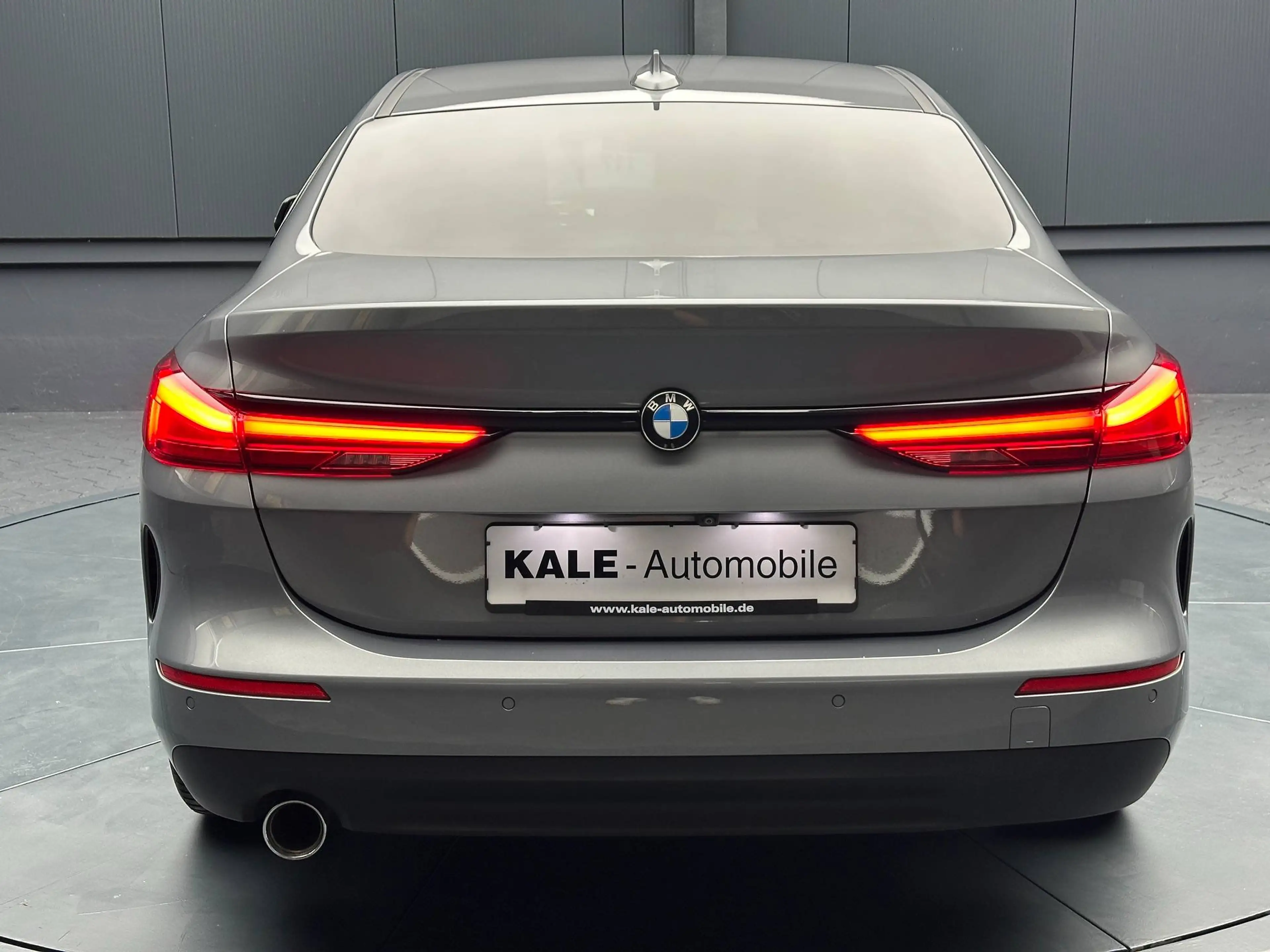 BMW 216 d Gran Coupé Advantage *T-LEDER*NAVI*KAMERA* — photo 4