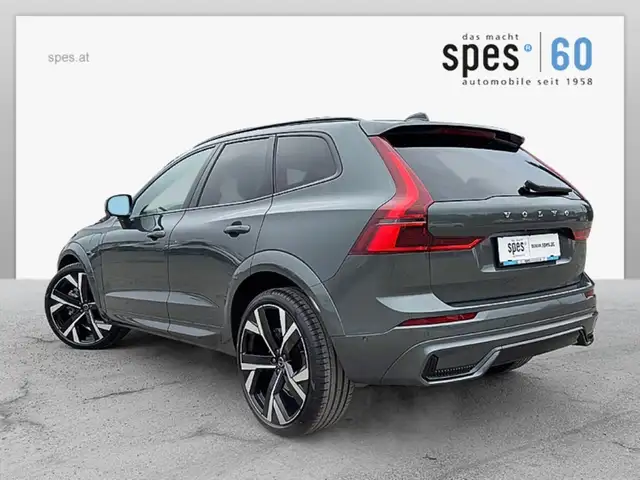 Volvo XC60 Ultra, T6 AWD Plug-in Hybrid, Elektrisch/Benzin, Dark Ansicht 6